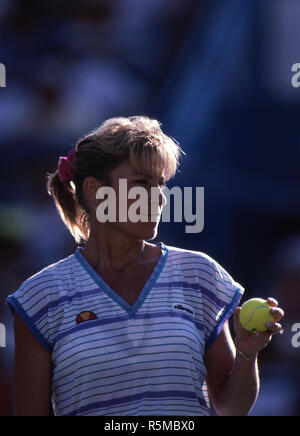 Chris Evert en compétition dans des Internationaux des États-Unis de Flushing Meadows, dans les années 1980. Banque D'Images