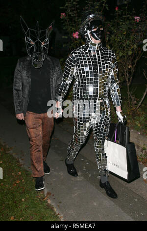 Les clients arrivant pour Jonathan Ross Halloween party - London comprend : Guest Où : London, Royaume-Uni Quand : 31 Oct 2018 Source : WENN.com Banque D'Images