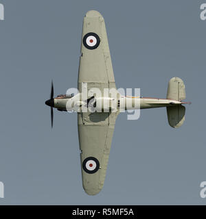 Biggleswade, UK - 6 mai 2018 : un Hawker Hurricane vintage avion en vol Banque D'Images