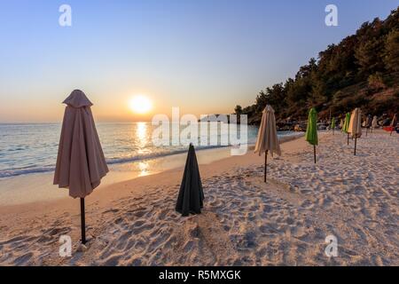 En Beach (plage) Saliara, Thassos, Grèce Banque D'Images