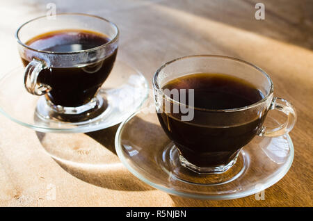 Deux tasses de café. Bon matin concept. Banque D'Images