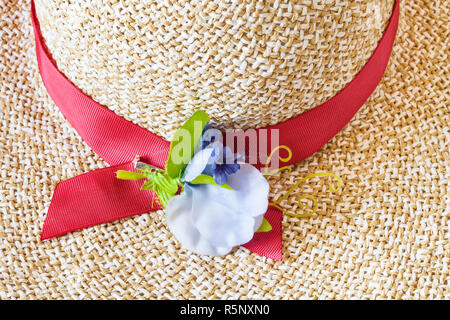 Décoration de Ladies' chapeau de paille close up Banque D'Images