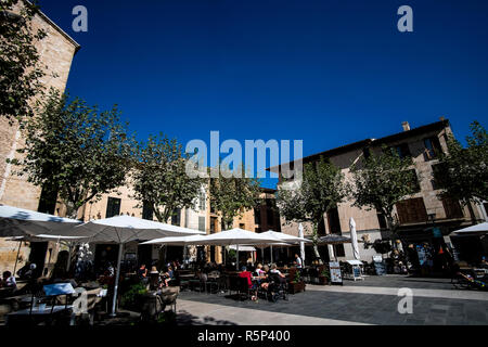 Marché en Port Pollensa, Mallorca Banque D'Images