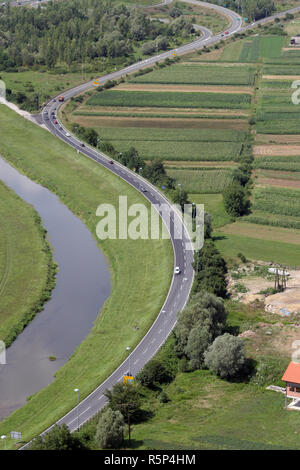Vue aérienne de l'autoroute A2 près de Zagreb, Croatie Banque D'Images