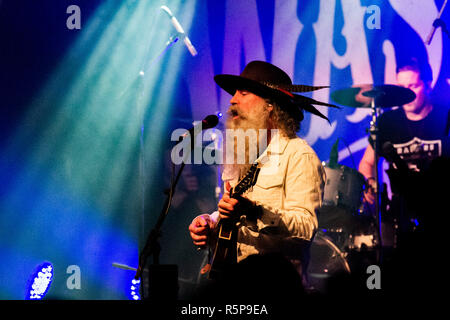 Vancvouver, British Columbia, Canada. Août 21, 2018. David Roberts, de l'Union européenne vu washboard effectuant au Commodore Ballroom de Vancouver.2018 Canadian Country Music Association Racines Artiste/groupe de l'année 2018, le groupe de l'année est retourné chez lui à la Commodore Ballroom à Vancouver pour leur dernier concert de leur tournée mondiale du Canada avec l'augmentation de Nice et du groupe 2018 de l'auteur-compositeur de l'année Aaron Goodvin. Credit : Ron Palmer/SOPA Images/ZUMA/Alamy Fil Live News Banque D'Images