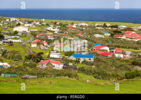 Edinburgh des Sept Mers ville vue panoramique aérienne, Tristan da Cunha, la plus lointaine île habitée, Sud de l'océan Atlantique, un ​British territoire. Banque D'Images