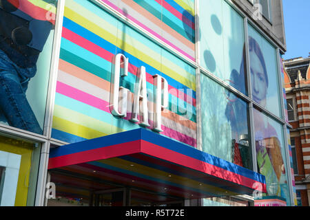 Magasin Gap sur Oxford Street, London, UK Banque D'Images