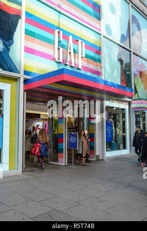 Boutique Gap sur Oxford Street, London, UK Banque D'Images