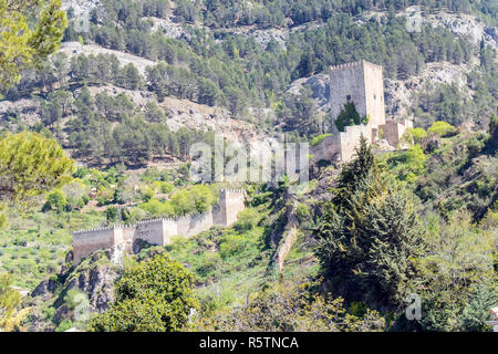 Yedra château à Cazorla, Jaen, Espagne Banque D'Images