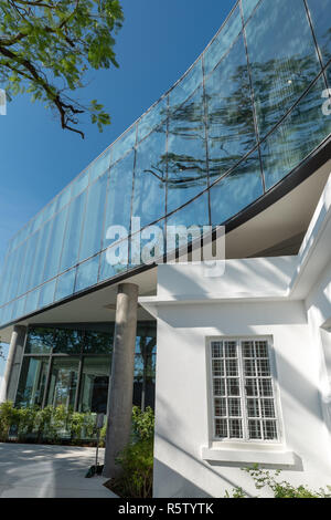 Mont Davis, Hong Kong - 2 déc 2018 : Ouverture de l'Université de Chicago Francis et Rose Yuen Campus à Hong Kong. Le campus est construit sur le monde Banque D'Images