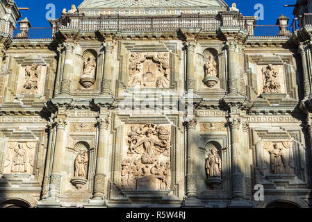 Façade de l'église Détails Banque D'Images