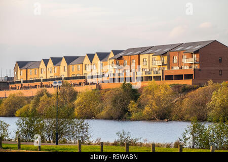 Développement de nouveaux logements sur la Rivière Tees à Stockton-on-Tees, R.-U. Banque D'Images