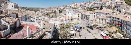 Vue panoramique sur le village de Cazorla, dans la Sierra de Cazorla, Jaen, Espagne Banque D'Images