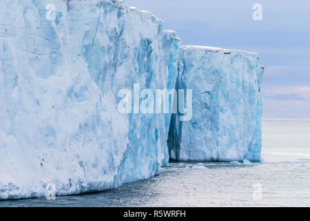 Close up of face à Negribreen glacier, côte est du Spitzberg, une île de l'archipel du Svalbard, Norvège Banque D'Images