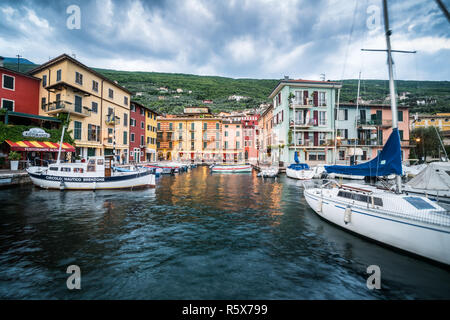 Lago, Lago di Garda, Italie, Europe. Banque D'Images