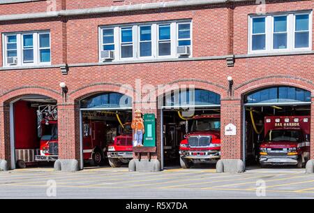 BAR Harbor, Maine - le 21 septembre 2015 : Bar Harbour, sur la côte du Maine, a une population de seulement 5 000 navires de croisière mais apporter 250 000 touristes un Banque D'Images