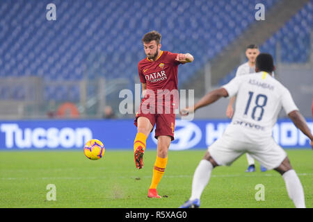 Foto Luciano Rossi/AS Roma/ LaPresse 02/12/2018 Roma (ITALIA) Sport Calcio AS Roma - Inter Campionato di Calcio Serie A Tim 2018 2019 Stadio Olimpico di Roma Nella foto : Bryan Cristante Photo Luciano Rossi/ AS Roma/ LaPresse 02/12/2018 Rome (Italie) Sports Football - Ligue des Champions de football entre un Tim 2018 2019 Stade olympique de Rome dans le pic : Bryan Cristante Banque D'Images