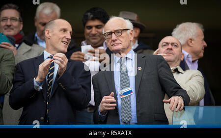 Londres, Royaume-Uni. 2 Décembre, 2018. Londres, Royaume-Uni. 2 décembre 2018. Le président de Chelsea, Bruce Buck au cours de la Premier League match entre Chelsea et Fulham à Stamford Bridge, Londres, Angleterre le 2 décembre 2018. Photo par Andy Rowland. (Photographie peut uniquement être utilisé pour les journaux et/ou magazines fins éditoriales. www.football-dataco.com) Crédit : Andrew Rowland/Alamy Live News Banque D'Images