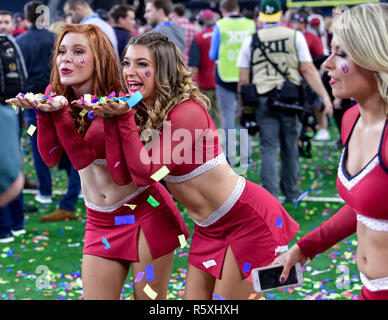 Oklahoma cheerleaders célébrer après le Dr. Pepper Big-12 Championship entre l'Oklahoma Sooners vs Texas longhorns à un grand championnat NCAA-12 jeu de football au Stade AT&T, Arlington au Texas. 12/01/18.Manny Flores/Cal Sport Media. Banque D'Images