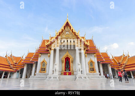 En Thai Temple (Wat Benchamabophit) Dusitvanaram avec copie espace à Bangkok, Thaïlande Banque D'Images