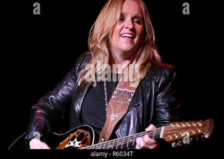 POUGHKEEPSIE NY - 14 juin : Melissa Etheridge en prestation au Bardavon 1869 Opera House le dimanche, 14 juin, 2015 à Poughkeepsie, NEW YORK. (Photo par Steve Mack/S.D. Mack Photos) Banque D'Images