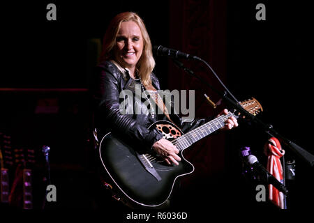 POUGHKEEPSIE NY - 14 juin : Melissa Etheridge en prestation au Bardavon 1869 Opera House le dimanche, 14 juin, 2015 à Poughkeepsie, NEW YORK. (Photo par Steve Mack/S.D. Mack Photos) Banque D'Images