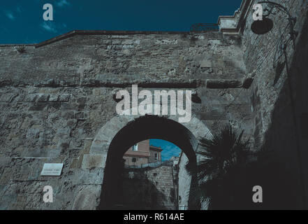 Porta dei Due Leoni gate à Cagliari Banque D'Images