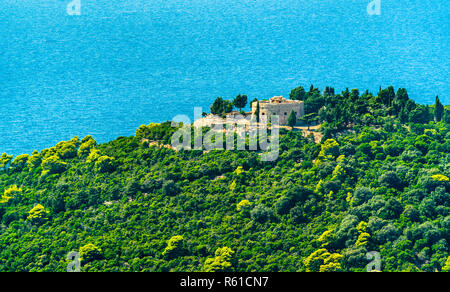 Vue du Fort Royal château sur l'île de Lokrum près de Dubrovnik en Croatie Banque D'Images