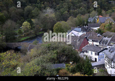 Avis de burg hengebach dans rurtal Banque D'Images