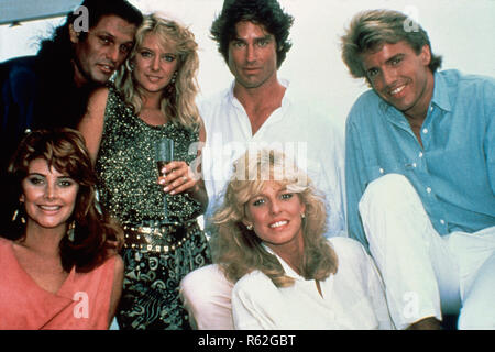 Hard Ticket to Hawaii, USA 1987 Regie : Andy Sidaris acteurs : Ronn Moss, Dona Speir, Hope Marie Carlton - Rowdy Abilene hilft den Agentinnen Donna und Taryn im Kampf gegen einen hawaiianischen Drogenbaron. Rowdy Abilene agents aide à Donna et Taryn combattre une drogue hawaiien. Banque D'Images