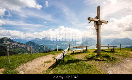 Sommet cross sur la Montagne Rigi, Lucerne, Suisse, Europe Banque D'Images