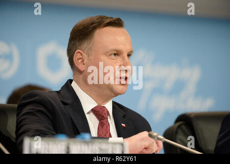 Katowice, Pologne. 19Th Mar, 2018. Le président polonais Andrzej Duda traite de la Conférence des Nations Unies sur le changement climatique à Katowice, Pologne, le 3 décembre 2018. Les délégués de près de 200 pays a entamé des pourparlers le dimanche sur des actions urgentes pour enrayer le changement climatique trois ans après l'Accord sur le changement climatique de Paris est fixé comme objectif de maintenir le réchauffement climatique en dessous de 2 degrés Celsius. Les deux semaines de la Conférence des Nations Unies sur le changement climatique, connu sous le nom de COP24, est tenue dans le sud de la ville polonaise de Katowice. Credit : Jaap Arriens/Xinhua/Alamy Live News Banque D'Images