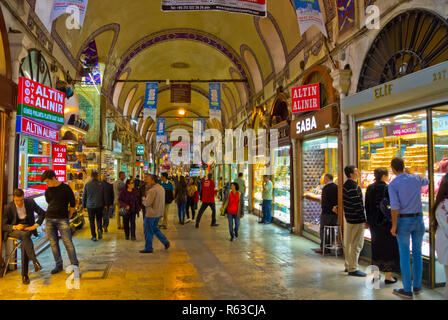 Kapali Carsi, Grand Bazar, Fatih, Istanbul, Turquie, en Eurasie Banque D'Images