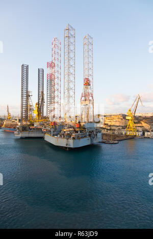 L'activité industrielle à quai dans le port de port Banque D'Images