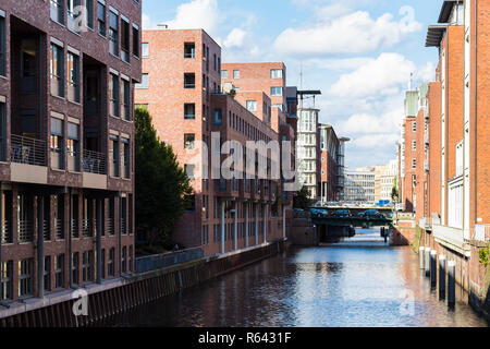 Pont sur canal Herrengrabenfleet à Hambourg Banque D'Images