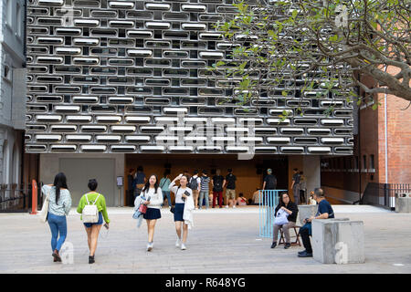 JC Contemporary Museum (conçu par Herzog et de Meuron) à Tai KWUN Centre for Heritage and Arts, Central, Hong Kong Banque D'Images