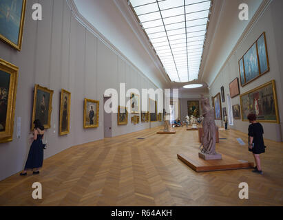 PARIS, FRANCE, 5 septembre 2018 - vue de l'intérieur du musée du Petit Palais, construit pour l'Exposition Universelle de 1900 à Paris, France. Banque D'Images