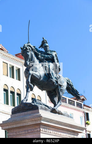 Monument à Victor Emmanuel II, premier roi d'Italie, Riva degli Schiavoni, Venise, Italie Banque D'Images