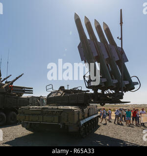 Forum technique militaire international 'ARMÉE-2018". Automoteur russe moyenne portée système de missiles sol-air Buk-M2 Banque D'Images