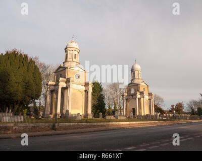 Mistley towers vieux bâtiments historiques de l'église incendiée architecture monument antique tourisme Banque D'Images