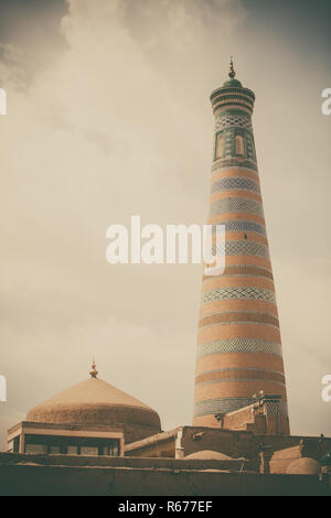 L'Islam Khoja Minaret à Khiva Banque D'Images