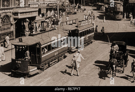 Tram, calèche, Pydhonie, Bombay, Mumbai, Maharashtra, Inde, Asie, ancienne image du millésime des années 1900 Banque D'Images