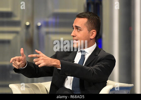 Foto Fabrizio Amis/LaPresse 04 dicembre 2018 Roma , Italia Spettacolo Rai Luigi Di Maio a Porta a Porta Nella foto : Luigi Di Maio Banque D'Images