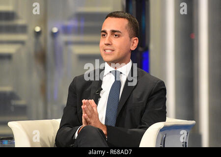 Foto Fabrizio Amis/LaPresse 04 dicembre 2018 Roma , Italia Spettacolo Rai Luigi Di Maio a Porta a Porta Nella foto : Luigi Di Maio Banque D'Images