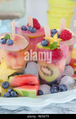 Les Popsicles congelés Banque D'Images