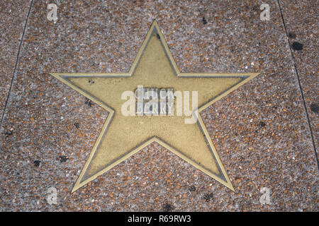 Star du Rock'n'Roll Chuck Berry légende sur le Walk of Fame, Delmar Boulevard, Delmar Loop, St Louis, Missouri, USA Banque D'Images