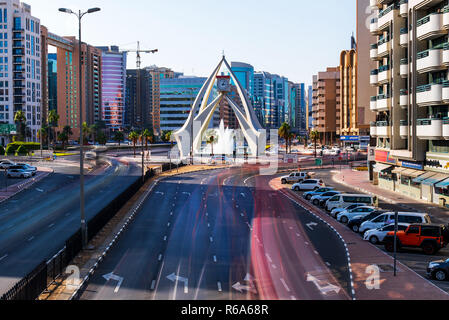 Dubaï, Émirats arabes unis - 30 novembre 2018 : tour de l'horloge de Deira, Dubaï rond-point un vieux monument construit en 1965 Banque D'Images