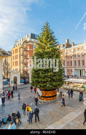 Une vue typique à Covent Garden Banque D'Images