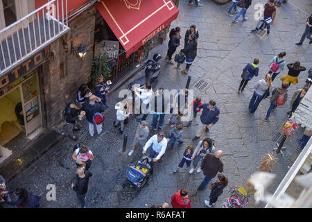 Scène de rue, Via dei Tribunali, Naples, Italie, Strassenszene, Napoli, Italie Banque D'Images