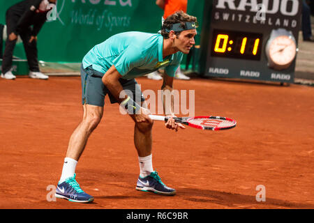 Roger Federer à la Garanti Koza, Istanbul en Turquie ouvert 2015. Jouer sur terre battue tennis. Banque D'Images